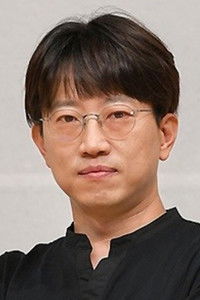 المخرج Jang Tae-yoo