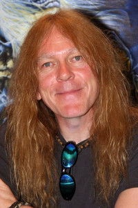 الممثل Janick Gers