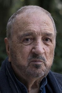 الممثل Jean-Claude Carrière