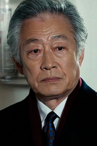 الممثل Jeon Gook-hwan
