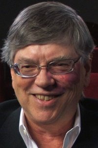 المخرج Jim Drake