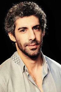 الممثل Jim Sarbh