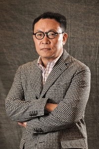 المخرج Jo Hyun-tak