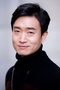 الممثل Jo Woo-jin