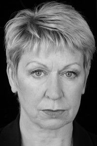 الممثل Joanna Bacon