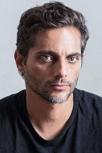 الممثل Joaquín Furriel