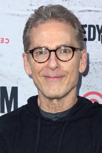 المخرج Joel Gallen