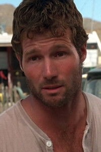 الممثل John Bradley