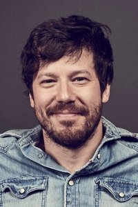 الممثل John Gallagher Jr.