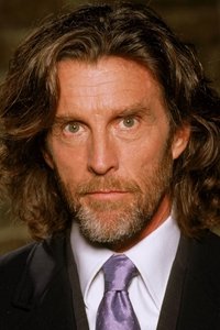 الممثل John Glover