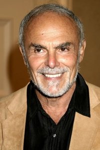 الممثل John Saxon