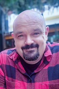 المخرج Johnny Barbuzano