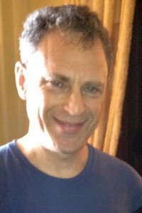 الممثل Jonathan Geffner