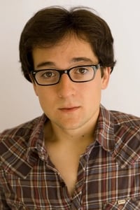 الممثل Josh Brener