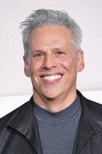 الممثل Josh Pais