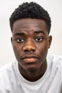 الممثل Josh Tedeku