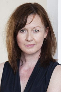 المخرج Julia Ford