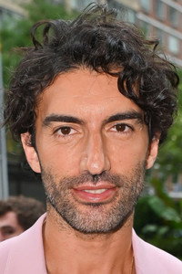 المخرج Justin Baldoni