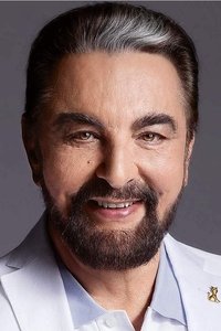 الممثل Kabir Bedi