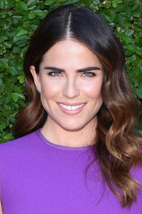 الممثل Karla Souza