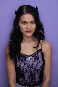 الممثل Kate Lý Johnston