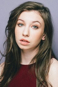 الممثل Katelyn Nacon