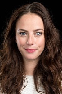 الممثل Kaya Scodelario