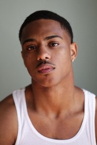 الممثل Keith Powers