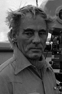 المخرج Ken Hughes