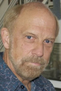 المخرج Kenneth Johnson