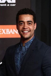 الممثل Khaled Anwar