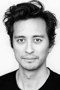 الممثل Kim Falck