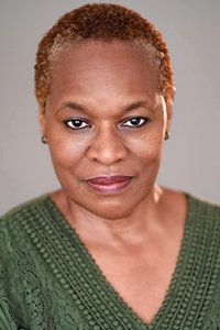 الممثل Kim Staunton