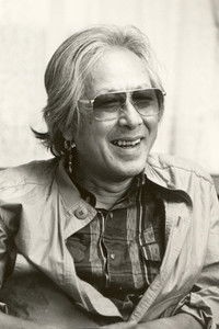 المخرج Kinji Fukasaku