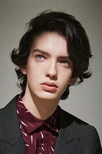 الممثل Kodi Smit-McPhee