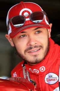 المخرج Kyle Larsen