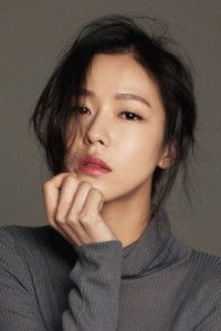 الممثل Kyung Soo-jin