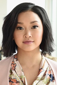 الممثل Lana Condor