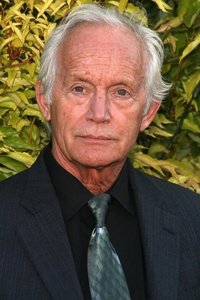 الممثل Lance Henriksen