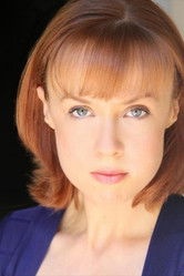 الممثل Laura Waddell