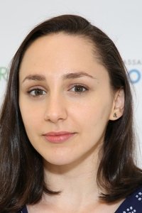 الممثل Lauren Patten