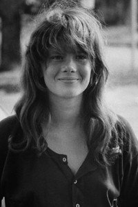الممثل Laurie Bird