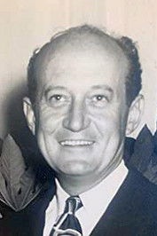 المخرج Lee Sholem