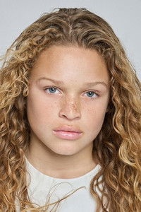 الممثل Lennox Espy