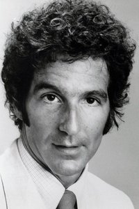 الممثل Leonard Frey