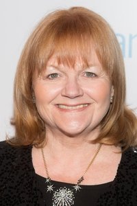 الممثل Lesley Nicol