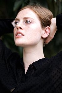 الممثل Liliana Bottone