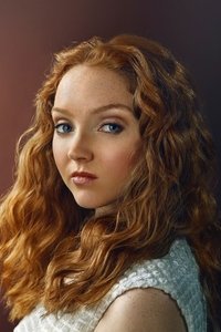 الممثل Lily Cole