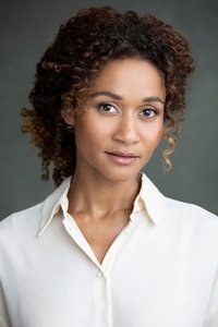 الممثل Lindura