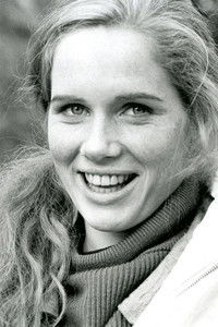 الممثل Liv Ullmann